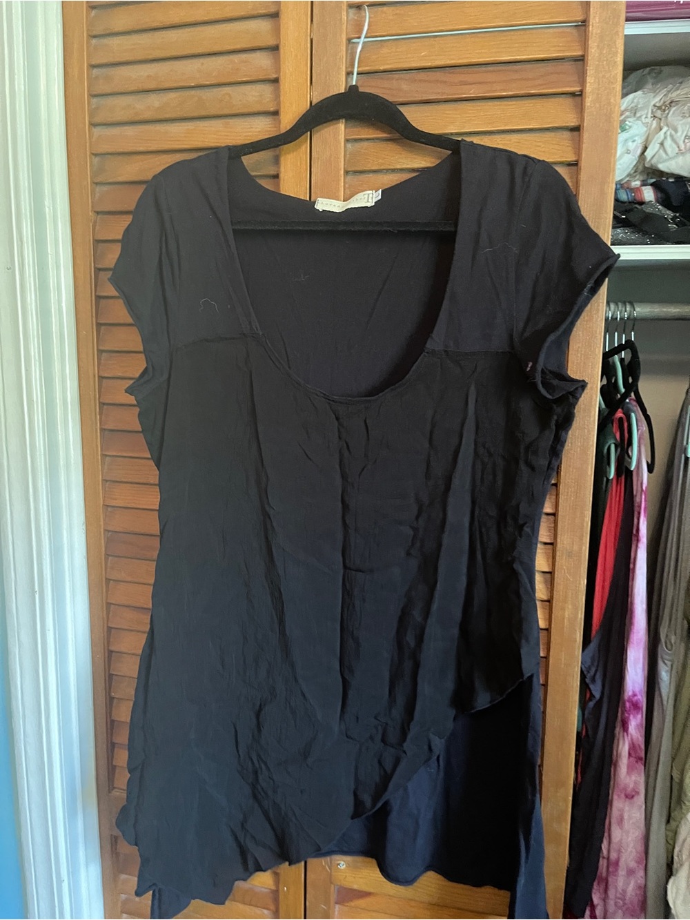 Women’s Black Scoop Neck Asymmetric Tunic - Elegant Everyday Layering